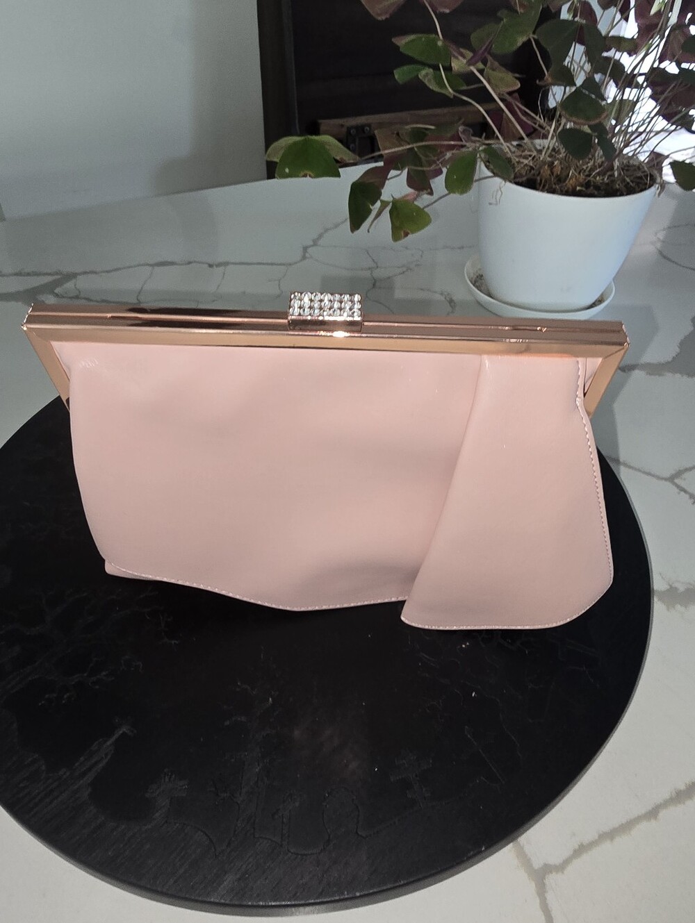 Elegant Blush Pink Evening Clutch Bag with Rhinestone Clasp & Rose Gold Hardware